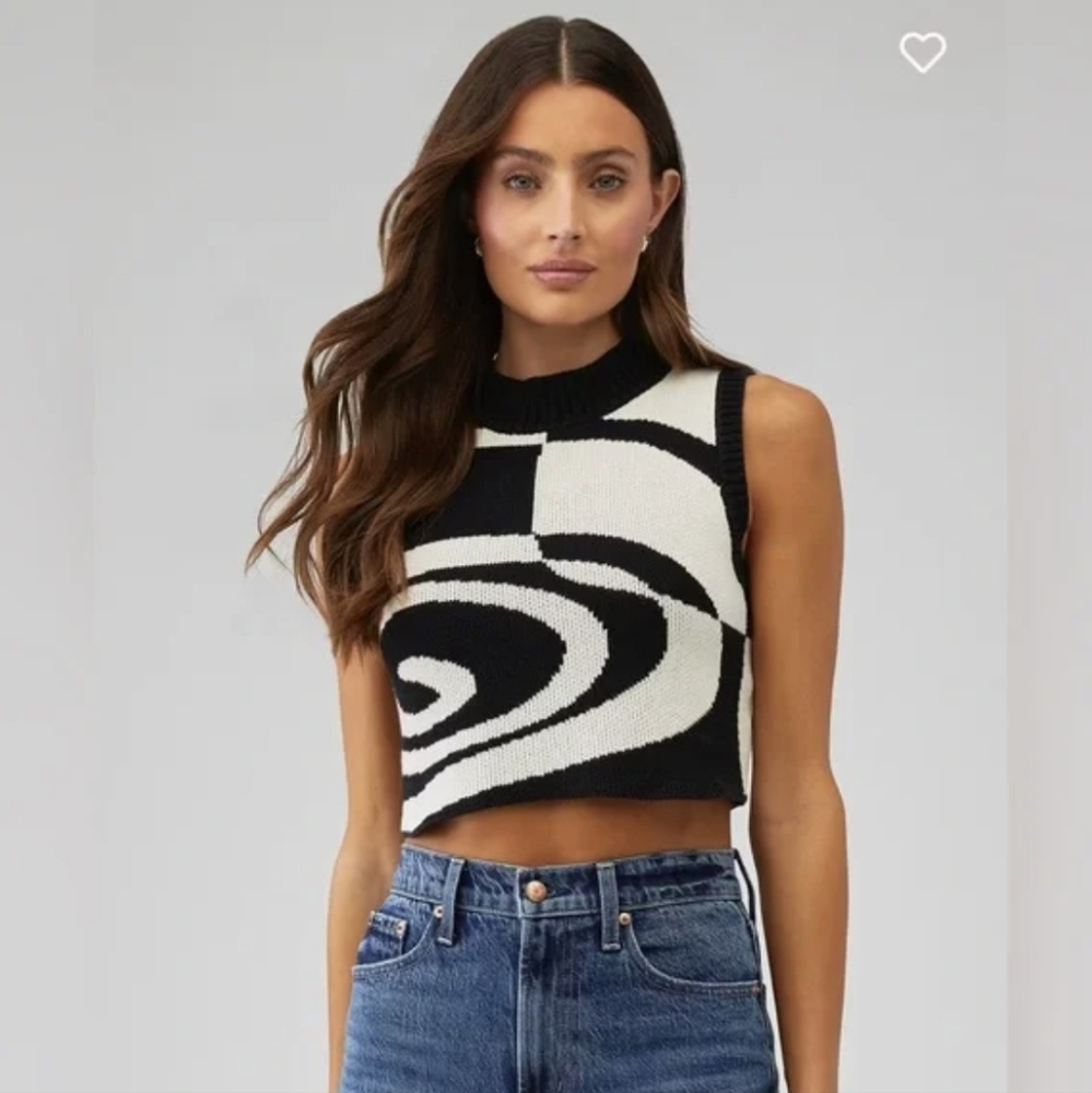 EUC C/MEO COLLECTIVE IN MOTION KNIT TOP XS REVOLVE BRAND